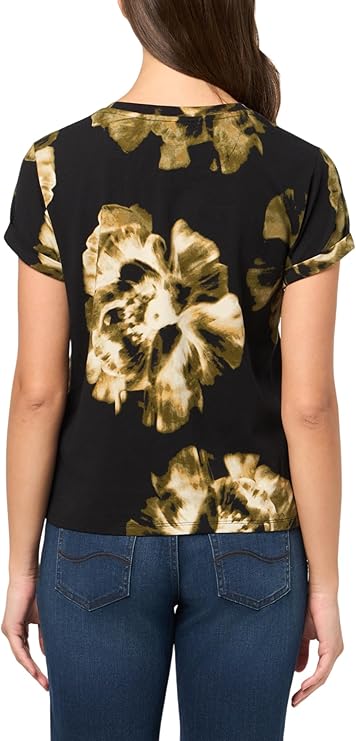DKNY Floral Logo Tee – Casual Comfort, Bold Style