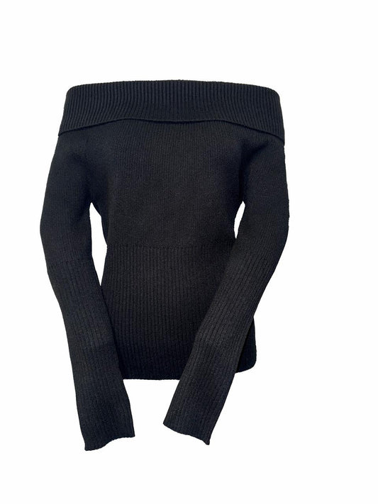 DKNY Ribbed Boat Neck Top – Effortless Elegance & Comfort