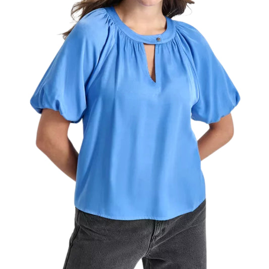 Women's Short Bubble Sleeve Satin Slub Blouse – Elegant, Stylish, and Comfortable TopWomen's Short Bubble Sleeve Satin Slub Blouse – Elegant, Stylish, and Comfortable Top